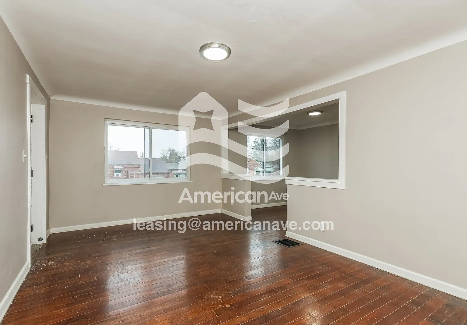 3 bed, 2.0 bath, 1150 sqft, $1,372 — Photo 4
