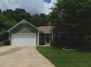 332 Saint Charles Way, Helena, AL 35080