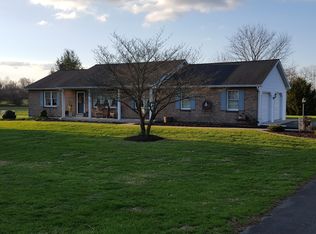 66 Hoover Rd, Carlisle, PA 17015