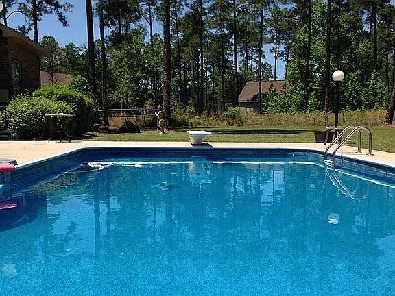 2nd image of 231 Highland Lakes Dr
