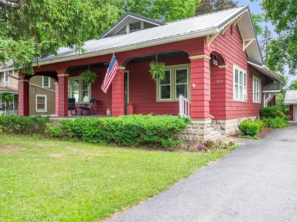 7424 E Main St, Lima, NY 14485