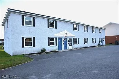 2 bed, 1.0 bath, 800 sqft, $1,150 — Photo 1