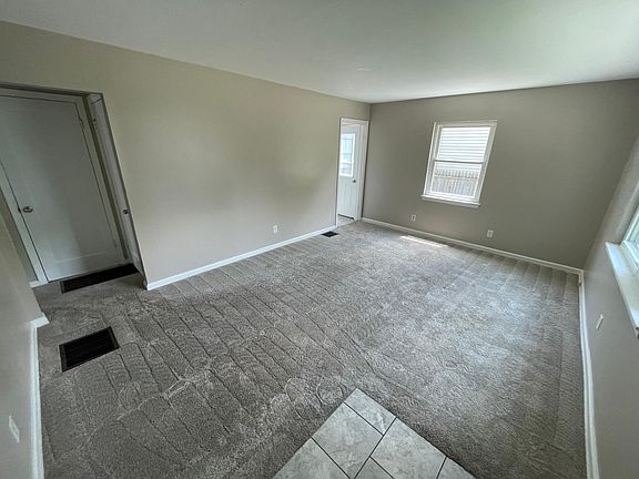 4th image of 1397 Minnesota Ave