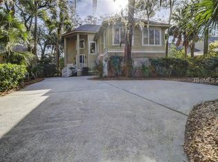 7 Saint George Rd, Hilton Head Island, SC 29928