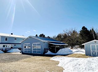 7916 4th St, Alvin, WI 54542