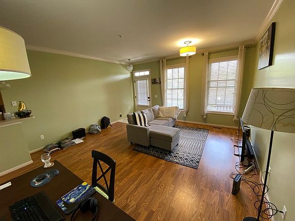 3rd image of 50447 Monroe St Unit 29