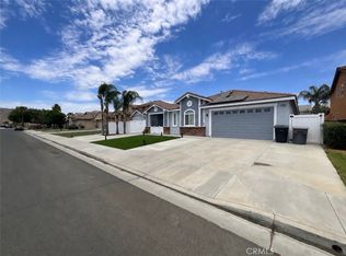2243 Finch Cir, San Jacinto, CA 92582