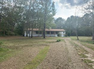 7839 N Linscomb Rd, Vidor, TX 77662