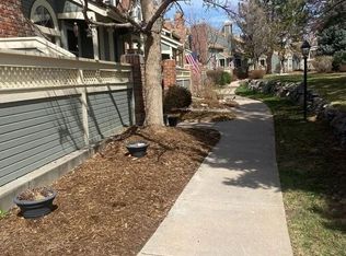 2891 W Long Cir APT B, Littleton, CO 80120