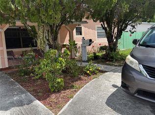 6367 Southgate Blvd, Margate, FL 33068