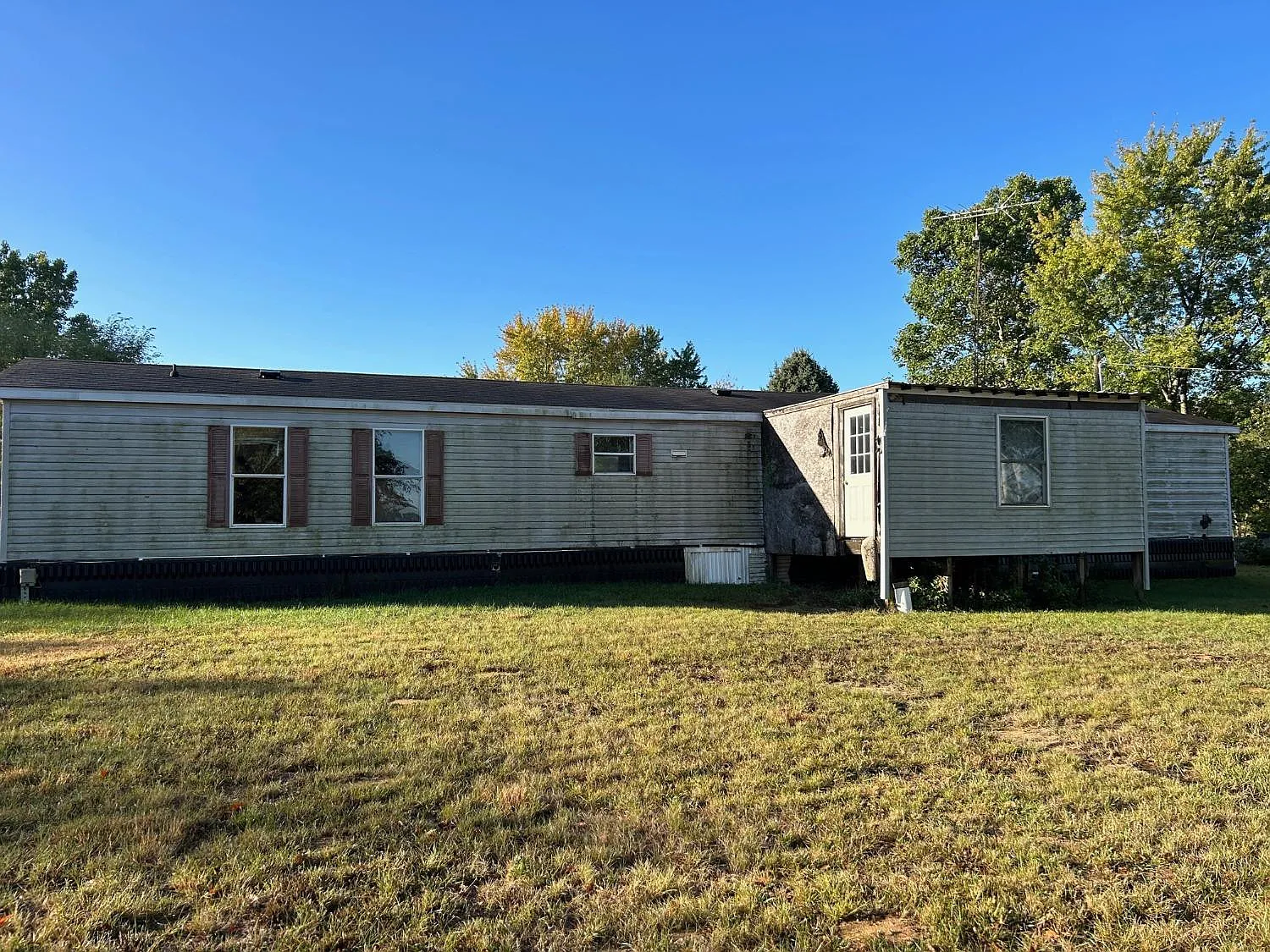 13177 W 550 N photo 1