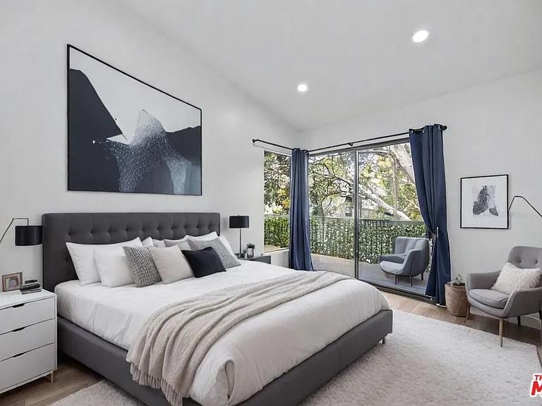2522 W Macarthur Blvd #D — Photo 10