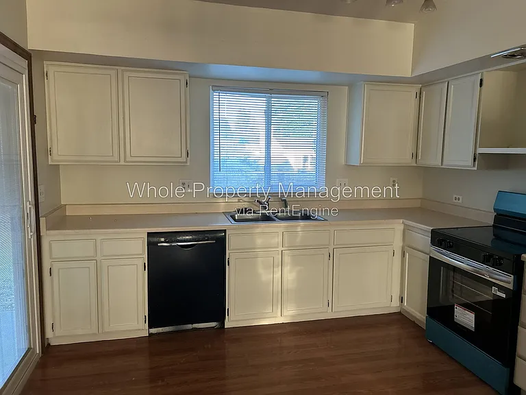 5030 S Independence Ct — Photo 5