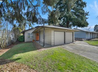 15711 SE Mill St, Portland, OR 97233