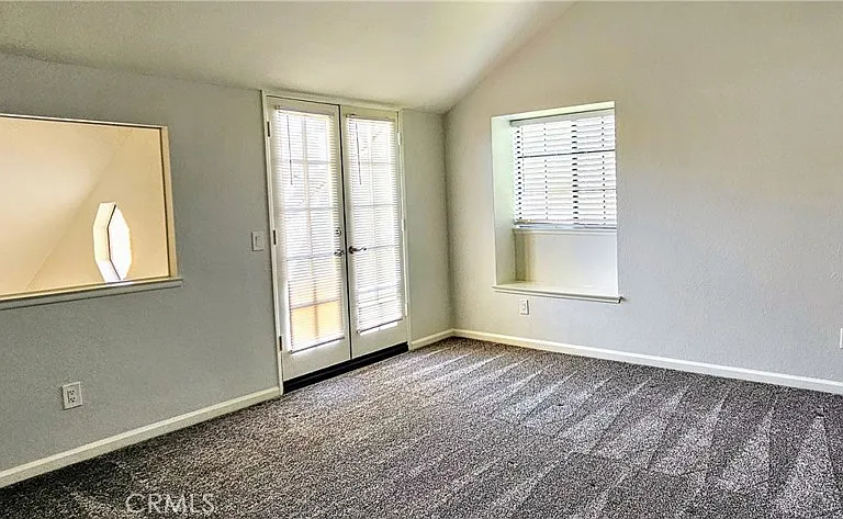 976 W Arrow Hwy — Photo 12