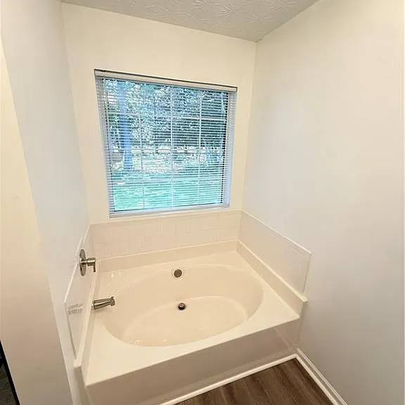 970 Harbins View Dr — Photo 18