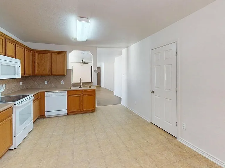 3206 John Porter Dr — Photo 4