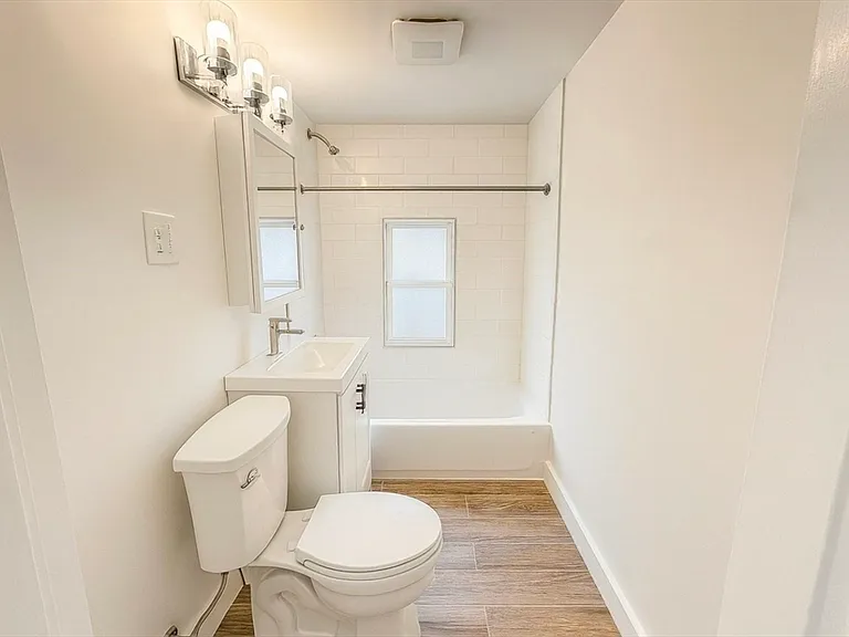 145 Lagrange St #2 — Photo 12