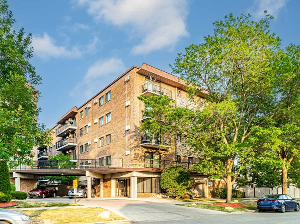2317 N Neva Ave APT 415A, Chicago, IL 60707