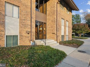 18615 Walkers Choice Rd APT 1, Montgomry Vlg, MD 20886