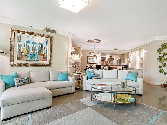 3rd image of 550 SE Mizner Boulevard #B209