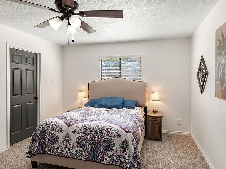 110 Forest Cir — Photo 29