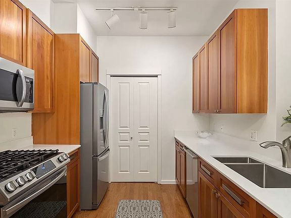 5th image of 108 2nd Ave S APT 105