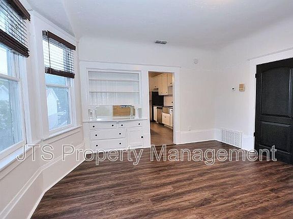 4th image of 517 10th St #3