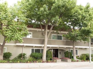 11151 Aqua Vista St APT 106, North Hollywood, CA 91602