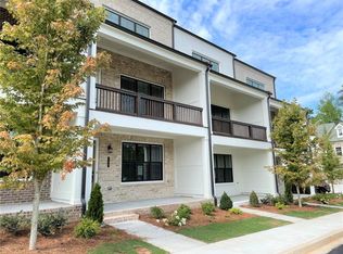 155 Harlow Cir, Roswell, GA 30076