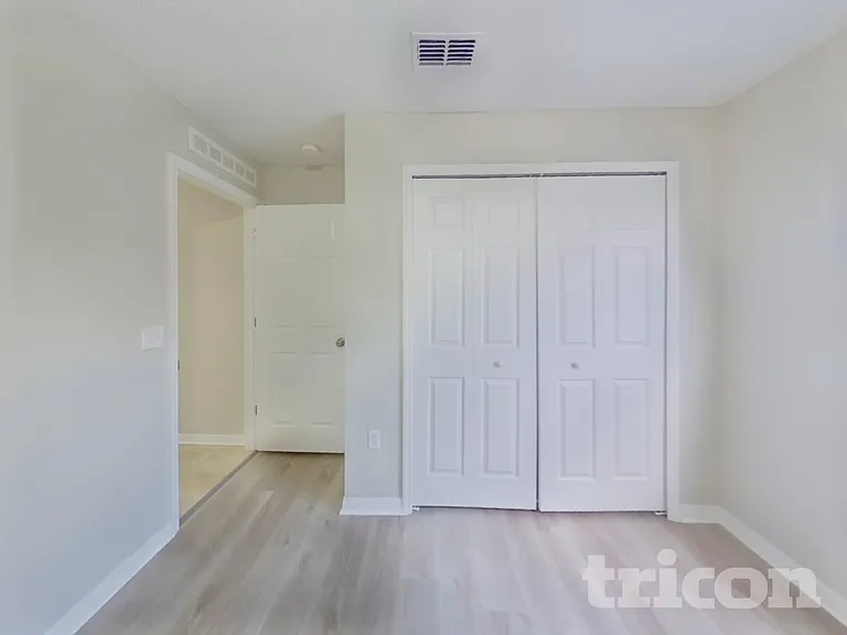 921 Jayhil Dr — Photo 12