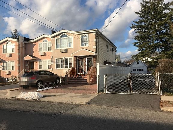 3rd image of 21911 135th Ave