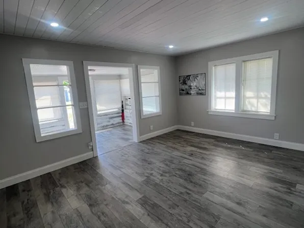 6041 Illinois Ave, New Port Richey, FL 34653