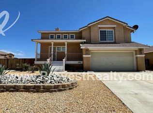 13525 W Nolina Dr, Hesperia, CA 92344