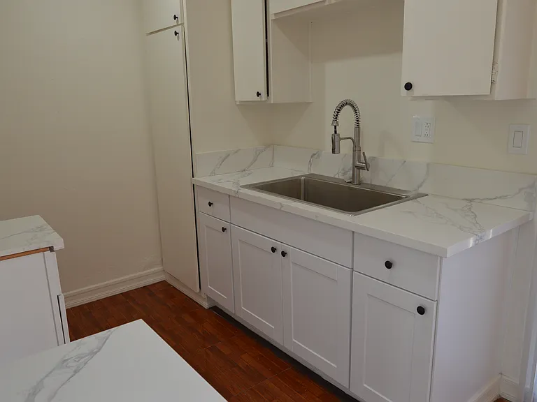 159 S Sunol Dr #7 — Photo 17