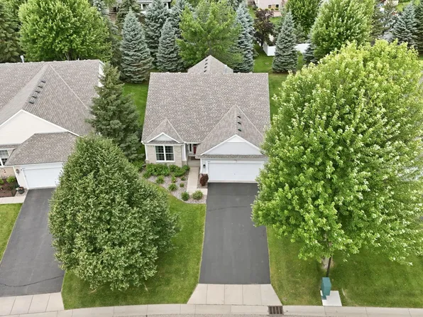 10812 Thone Cir, Woodbury, MN 55129