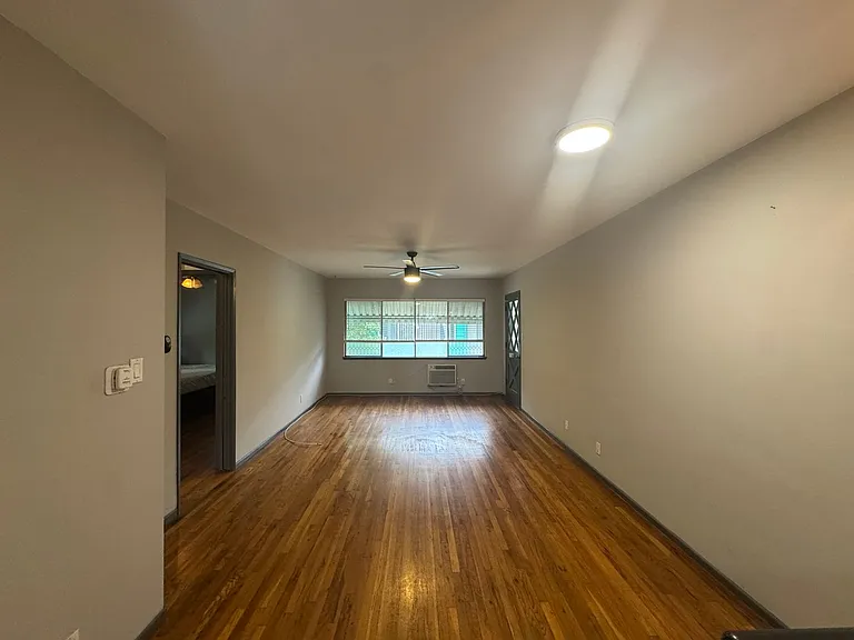 12157 Chandler Blvd — Photo 1