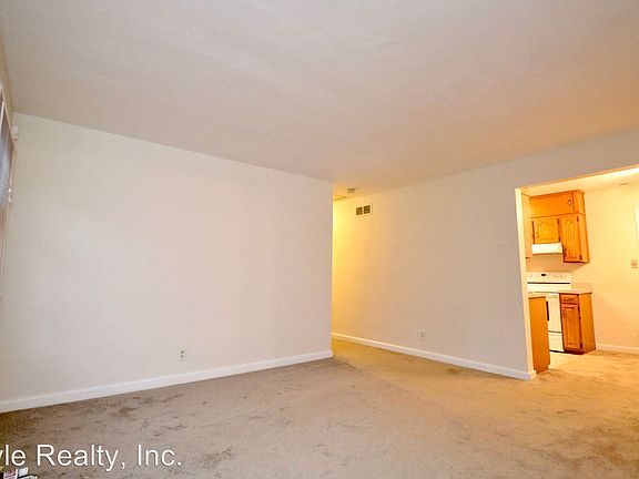 5th image of 6416 Coinbrook Ave