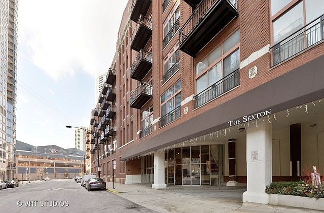 1st image of 360 W Illinois St APT 221