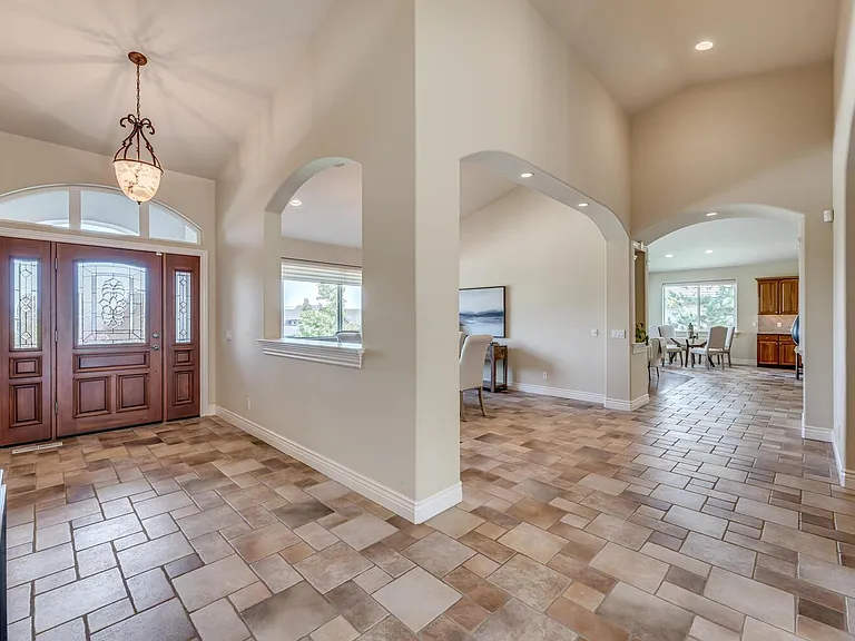 1039 Mountain Air Ct — Photo 5