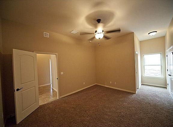 5th image of 3728 Loma Adriana Dr