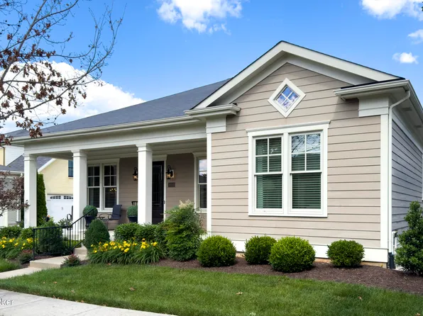 9005 Dayflower St, Prospect, KY 40059