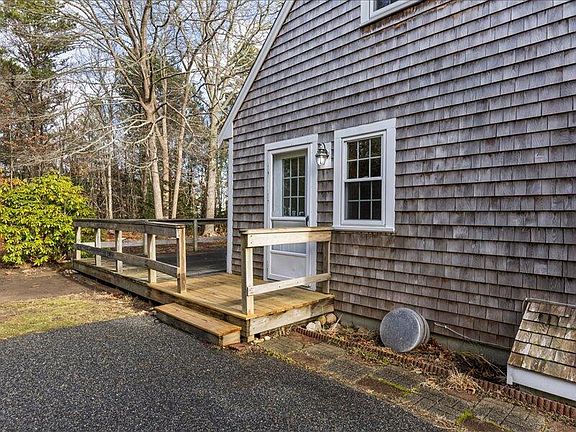 5th image of 32 Willington Avenue