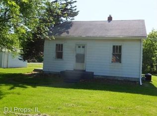 1213 53rd St, Moline, IL 61265