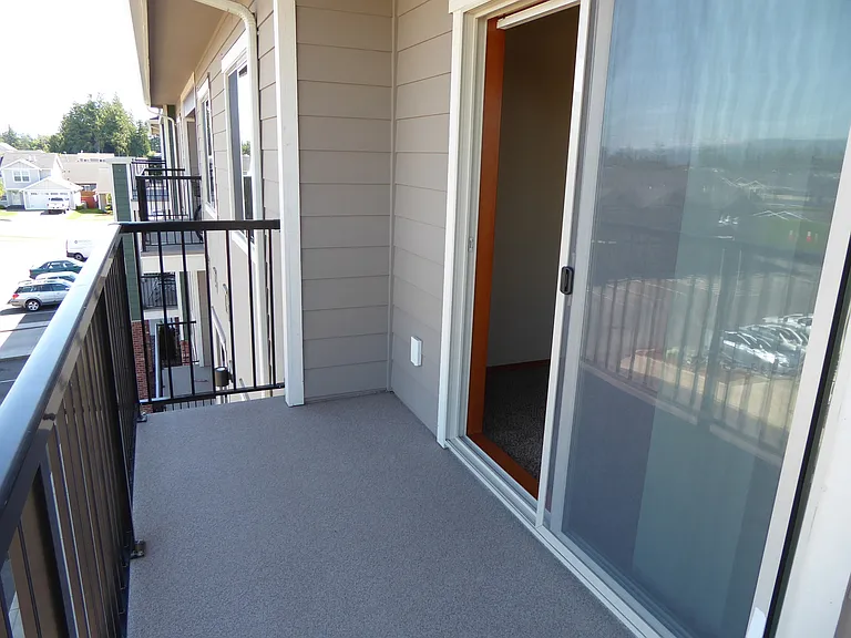 2202 Mercedes Dr #104 — Photo 7