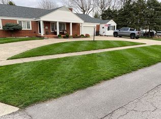 1301 Brookside Dr, Findlay, OH 45840