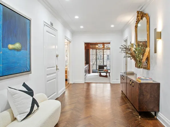 120 East End Avenue image 4 of 15