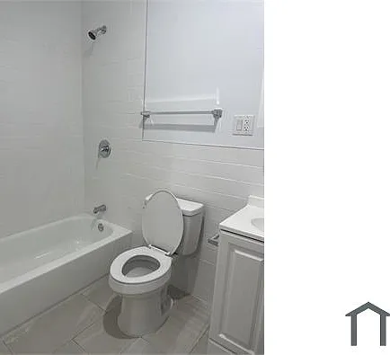 577 E 161st St #1A — Photo 3