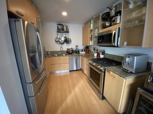 11652 Kiowa Ave #7, Los Angeles, CA 90049