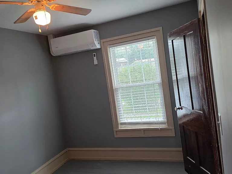 7085 Salineville Rd NE — Photo 26